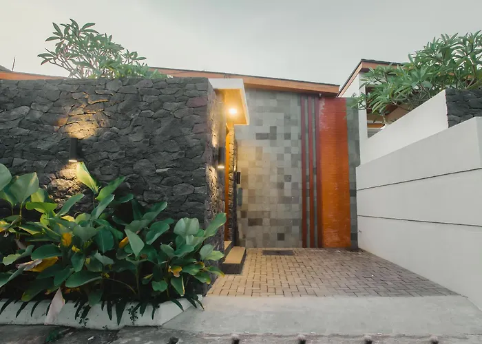 Villa Naturale Ubud, Bali *